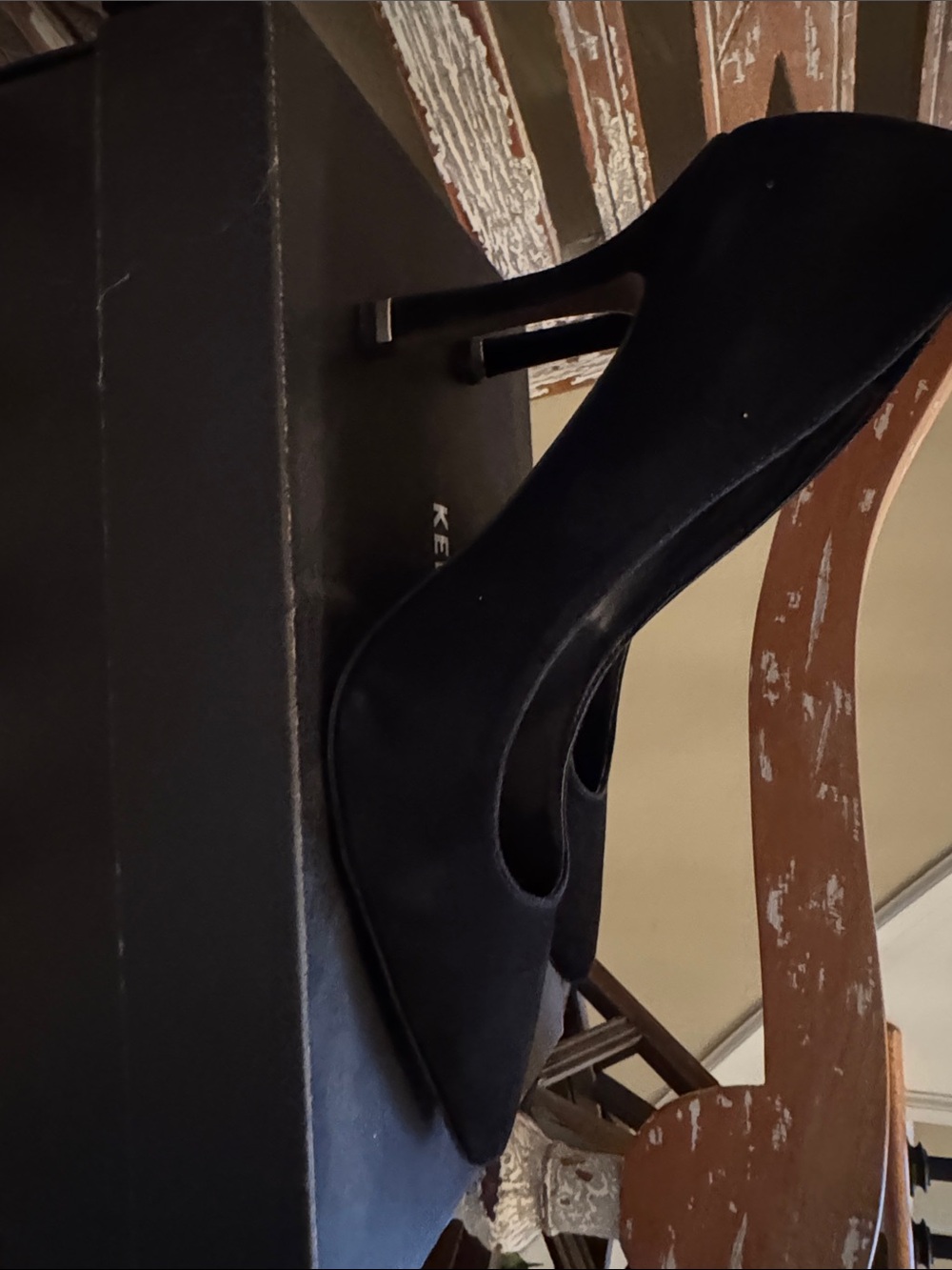 Kenneth Cole Black Suede Pointed Toe Heels - Picture 4 of 4